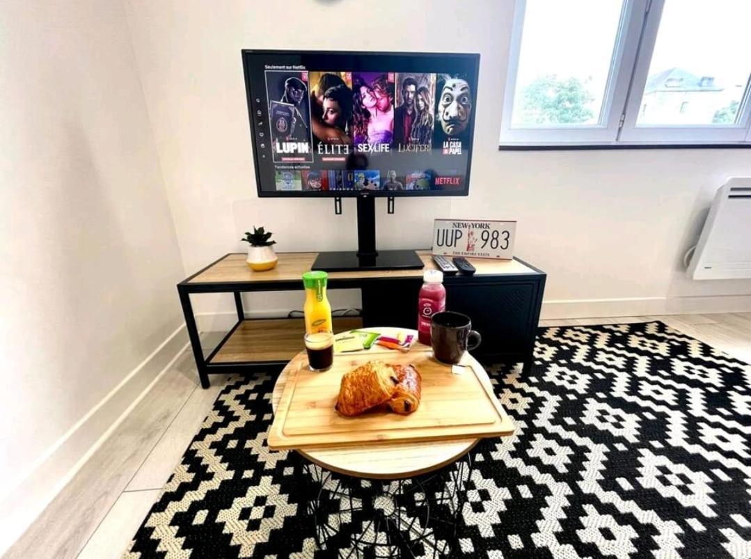 The New-Yorker - Hyper Centre- 2Mn Gare Sncf - Wi-Fi Netflix Gratuit Apartment Ниор Екстериор снимка